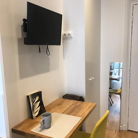 Studette Au Coeur Du Marais * Paryż